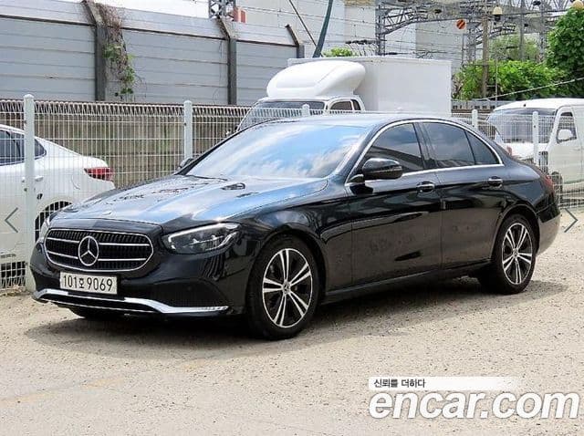 Mercedes-Benz E-Class 2021 — ფოტო 1/20