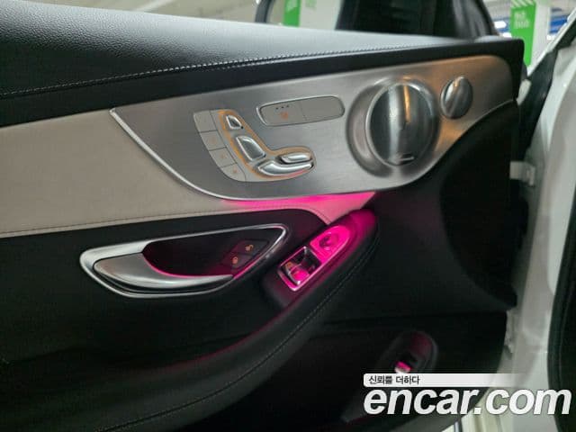 Mercedes-Benz C-Class 2020 — ფოტო 14/20