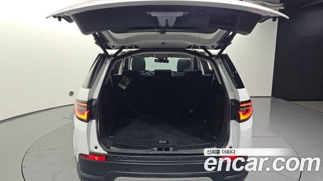 Land Rover Discovery Sport 2020 — Şəkil 18/20