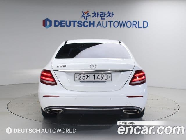 Mercedes-Benz E-Class 2018 — Şəkil 3/20