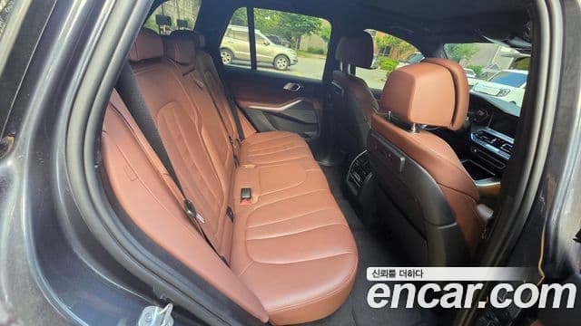 BMW X5 2020 — ფოტო 8/10