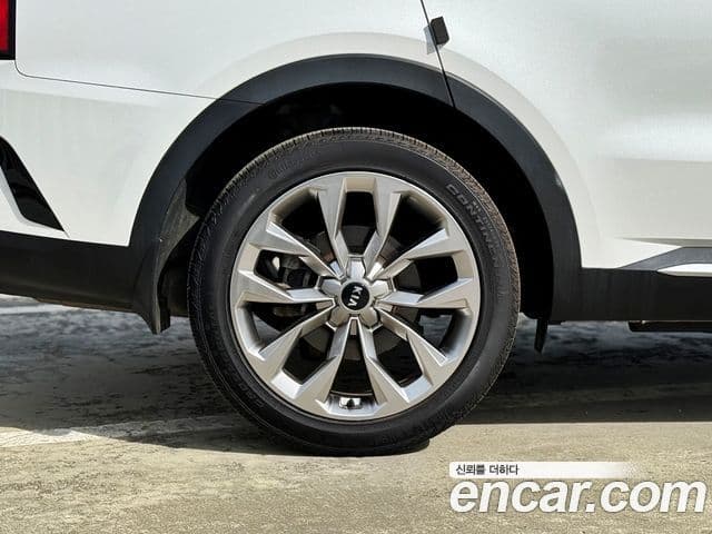 Kia Sorento 2020 — фото 4 из 20