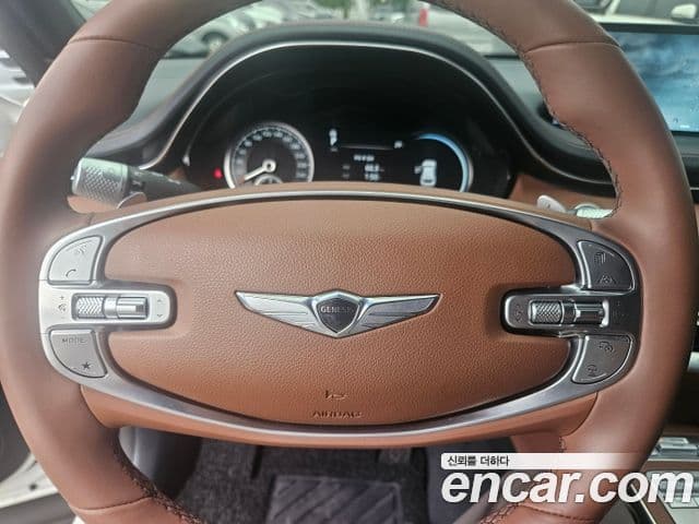 Genesis GV70 2023 — фото 5 из 17