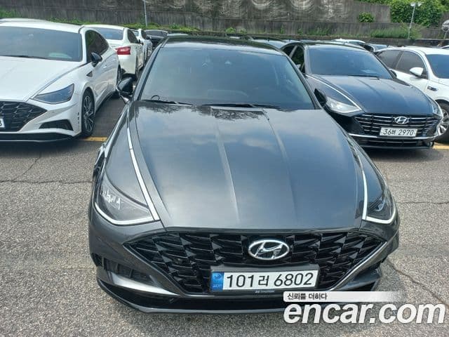 Hyundai Sonata 2022 — ფოტო 2/20