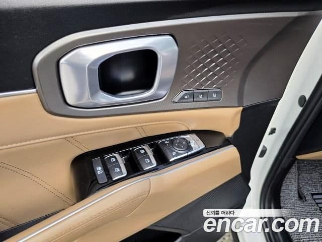 Kia Sorento 2024 — ფოტო 15/20