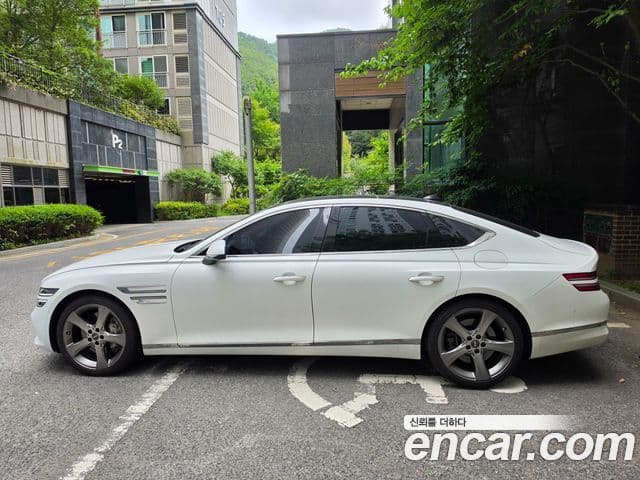 Genesis Electrified G80 2021 — ფოტო 4/9