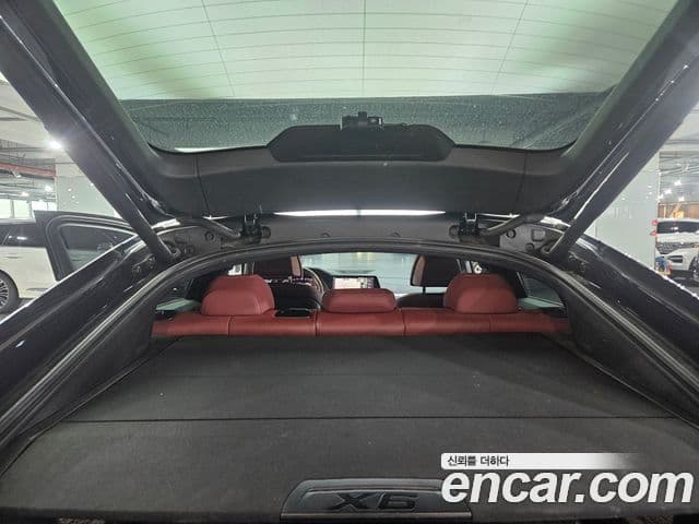 BMW X6 2021 — Şəkil 8/13