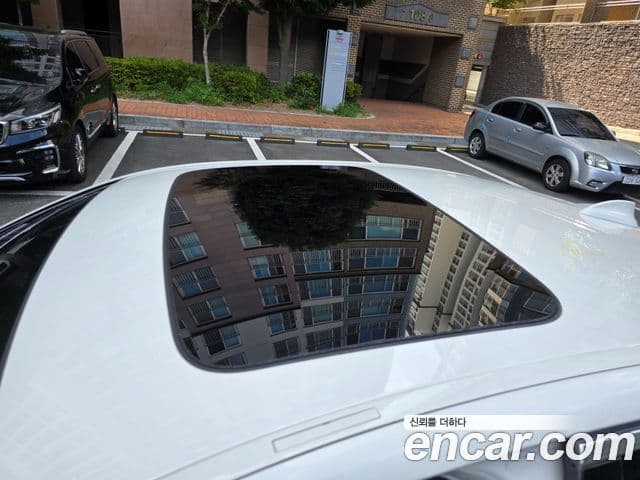 BMW 5 Series 2018 — Şəkil 16/20