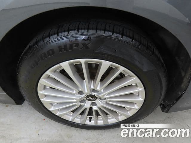 Audi A6 2021 — Şəkil 19/20