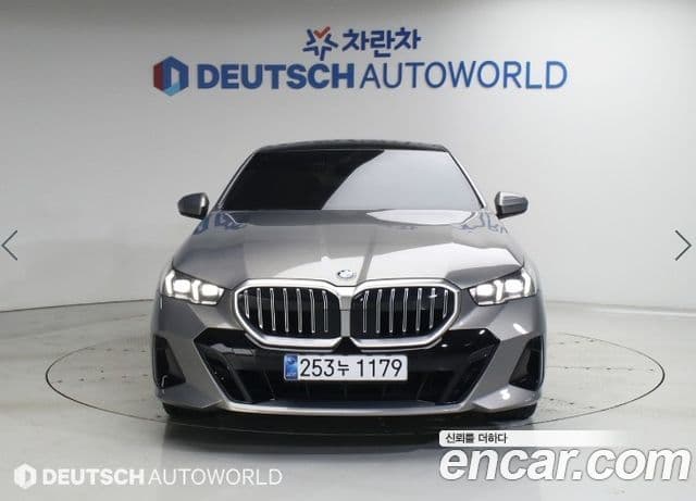 BMW 5 Series 2025 — ფოტო 2/20
