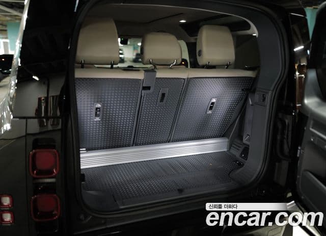 Land Rover Defender 2023 — Şəkil 6/9