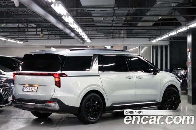 Kia Carnival 2024 — Şəkil 3/20