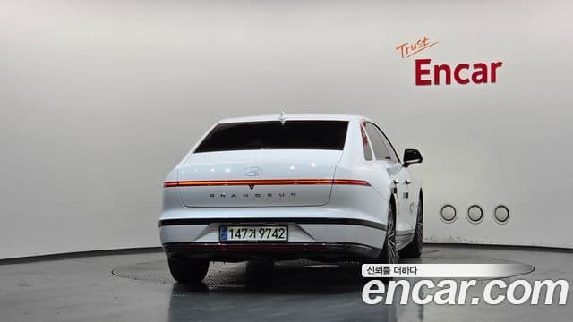 Hyundai Grandeur 2023 — ფოტო 3/20