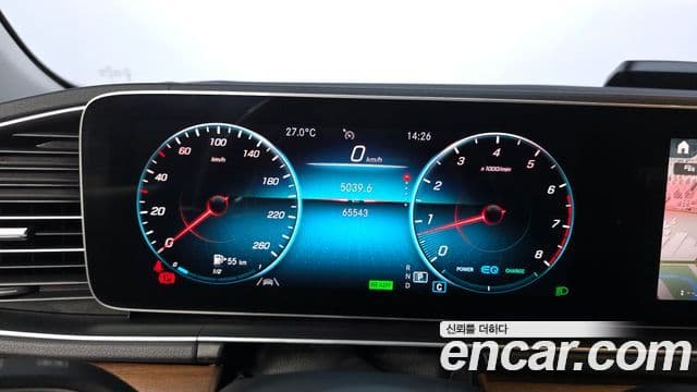 Mercedes-Benz GLE-Class 2019 — Şəkil 8/20