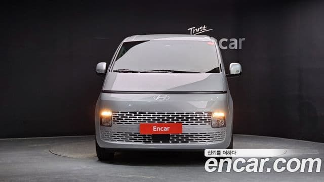 Hyundai Staria 2025 — ფოტო 3/20