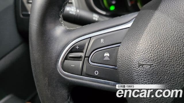 Renault Samsung QM6 2022 — Şəkil 28/32