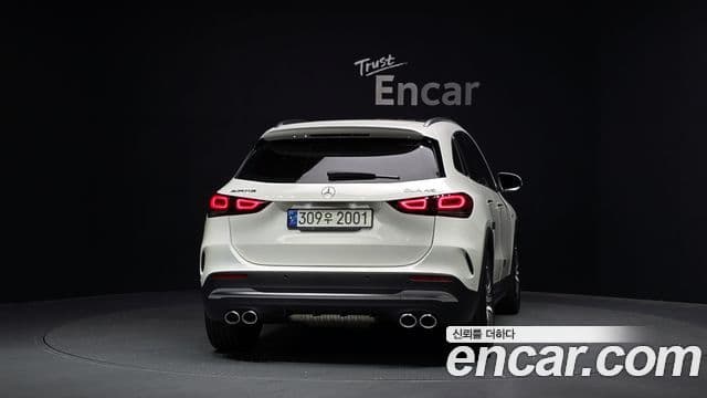 Mercedes-Benz GLA-Class 2021 — Şəkil 4/20