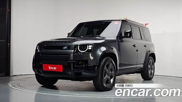 Land Rover Defender 2026 — ფოტო 1/20