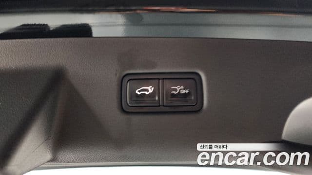 Kia Carnival 2024 — Şəkil 18/20