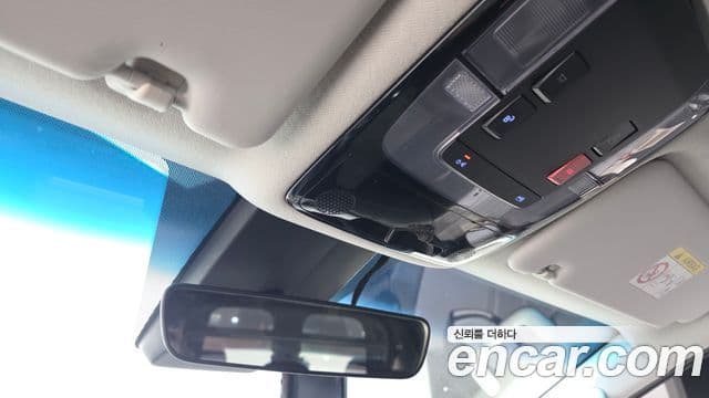 Hyundai Staria 2022 — Şəkil 18/20