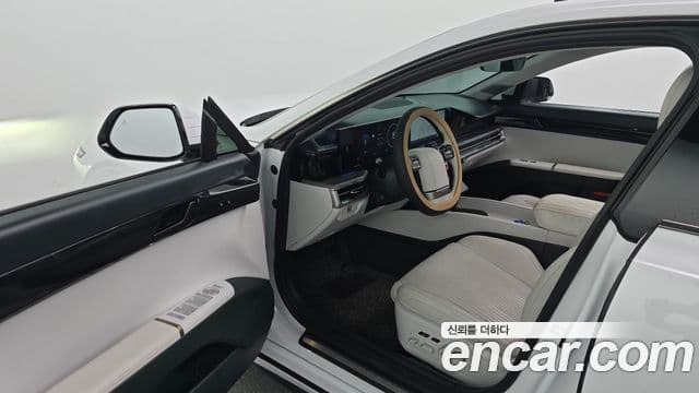 Hyundai Grandeur 2023 — ფოტო 10/20