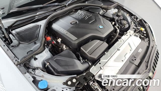 BMW 3 Series 2023 — фото 6 из 20