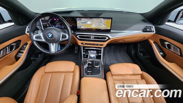 BMW 3 Series 2023 — фото 7 из 20