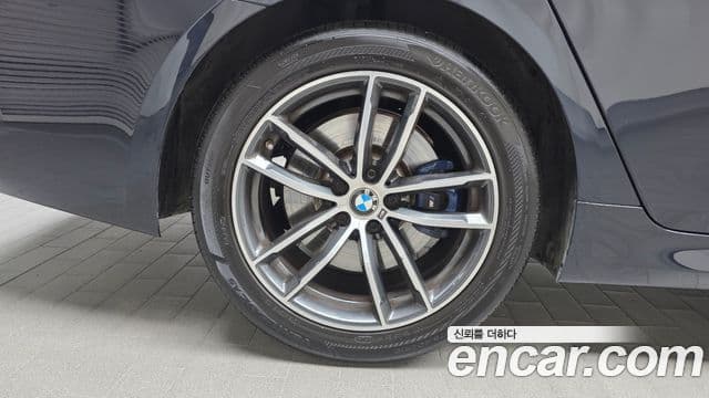 BMW 5 Series 2023 — Şəkil 5/20
