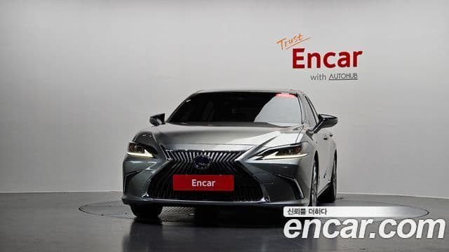 Lexus ES300h 2018 — Şəkil 3/20