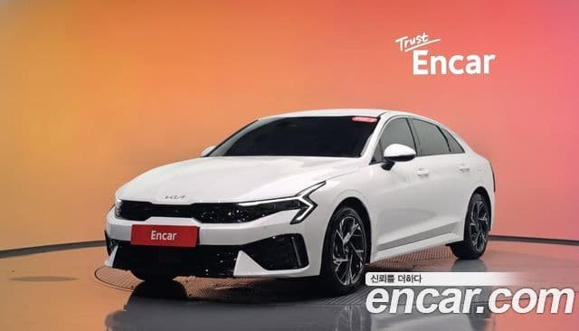 Kia K5 2026 — Şəkil 1/20