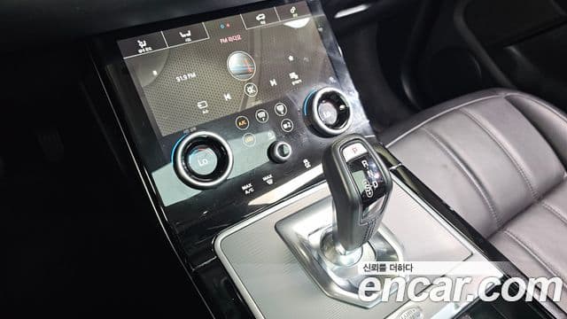 Land Rover Range Rover Evoque 2019 — Фото 9/20