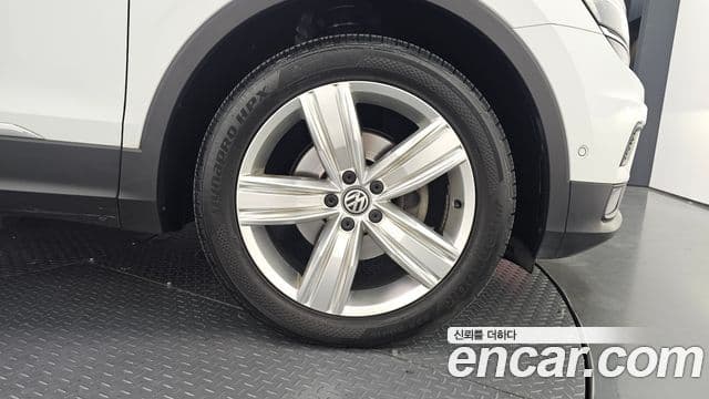 Volkswagen Tiguan 2020 — Şəkil 4/30