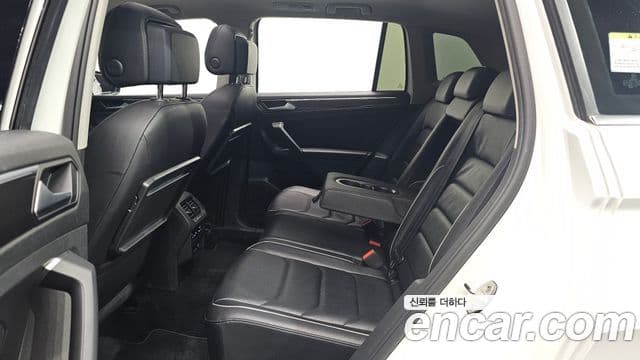 Volkswagen Tiguan 2020 — Şəkil 10/30