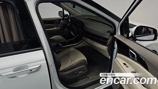 Kia Carnival 2024 — ფოტო 11/20
