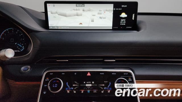 Genesis GV80 2020 — Şəkil 13/20