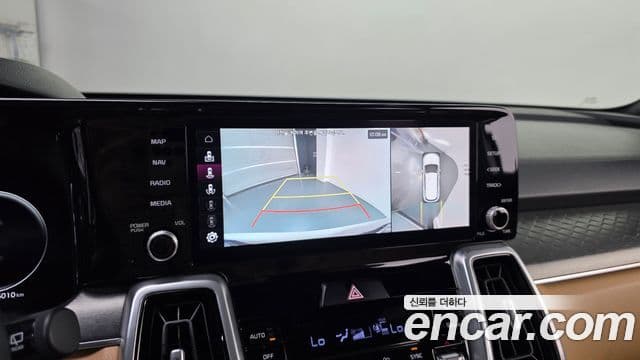 Kia Sorento 2021 — Фото 15/20