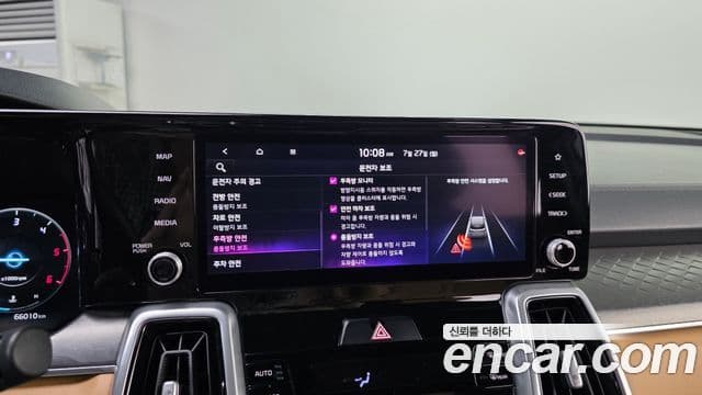 Kia Sorento 2021 — Фото 16/20