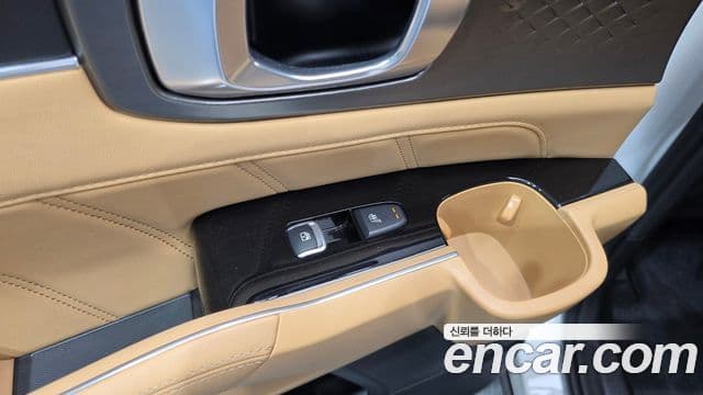 Kia Sorento 2021 — Фото 19/20
