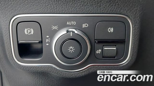 Mercedes-Benz EQA 2025 — ფოტო 4/18