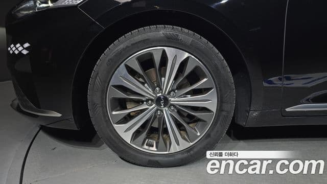 Kia K8 2022 — фото 5 из 20