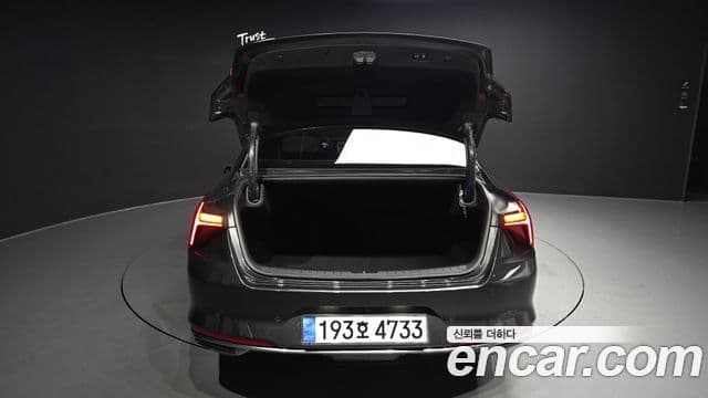 Kia K8 2022 — Şəkil 20/20