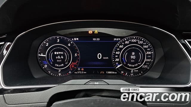 Volkswagen Arteon 2019 — ფოტო 8/20