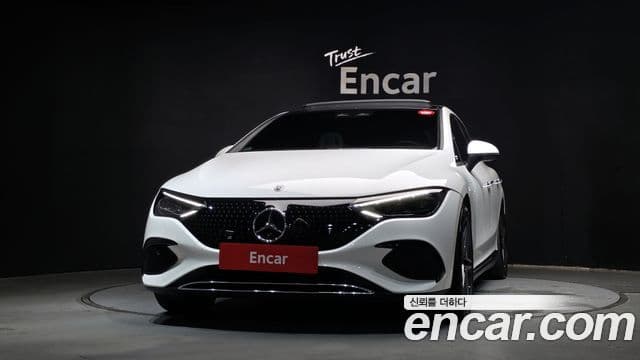 Mercedes-Benz EQE 2022 — ფოტო 4/33
