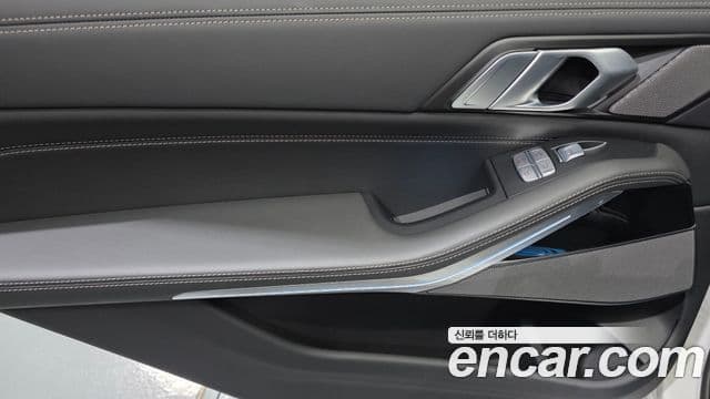 BMW X7 2024 — Photo 36/36