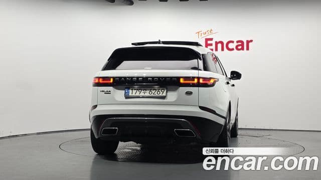 Land Rover Range Rover Velar 2018 — Photo 4/33