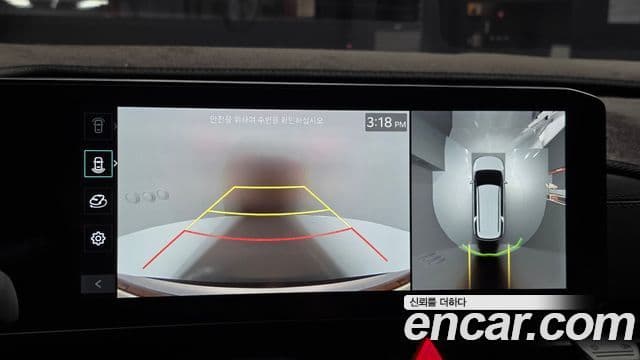 Kia Carnival 2025 — фото 14 из 20