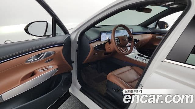 Genesis GV70 2024 — фото 10 из 20