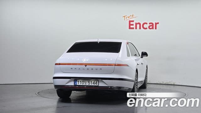 Hyundai Grandeur 2023 — Şəkil 4/20