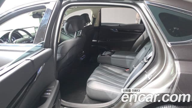 Genesis Electrified G80 2022 — ფოტო 12/20