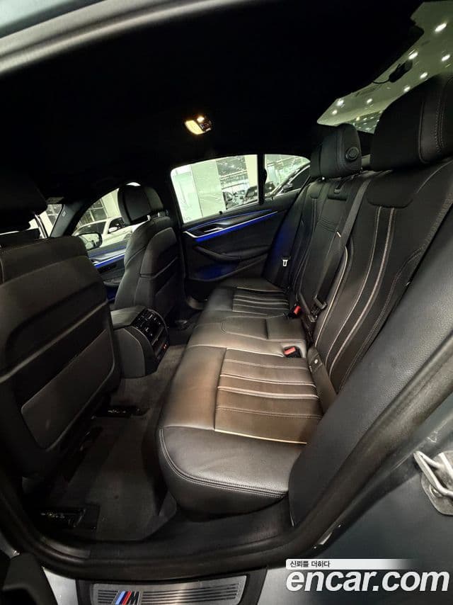 BMW 5 Series 2023 — ფოტო 3/10